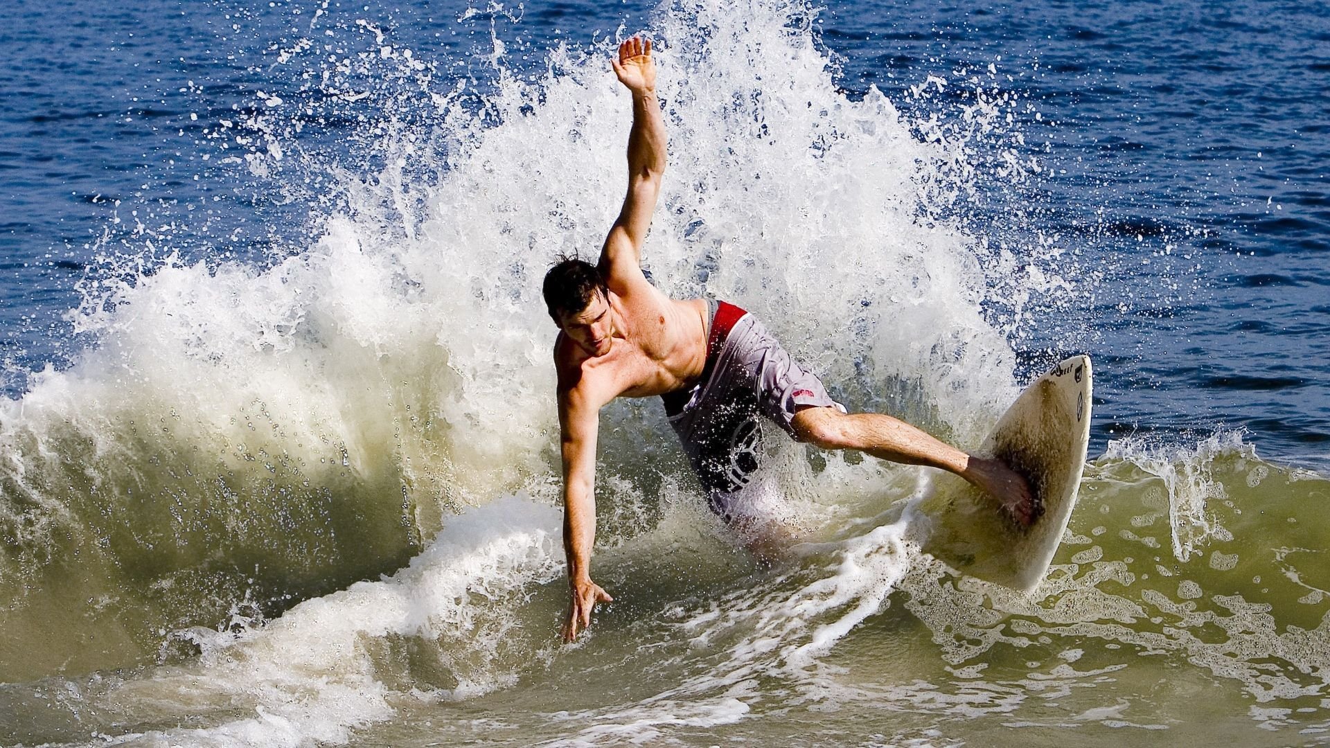 洛阳铁卫后场发威,助球队取得胜利,铁军洛阳